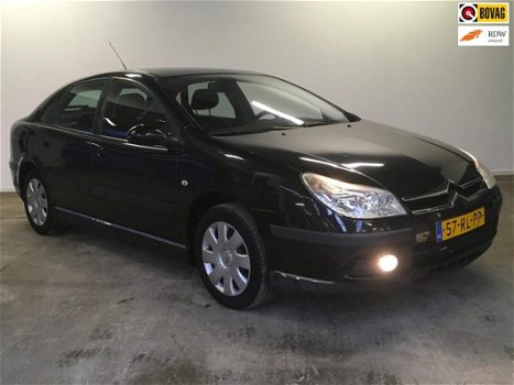 Citroën C5 - 1.6 HDIF Ligne Prestige Leer / Clima / Trekhaak / Cruise / APK 28-9-`20 - 1