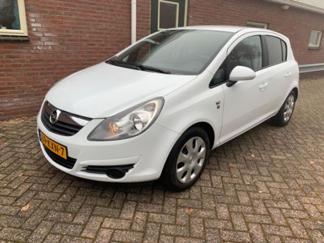 Opel Corsa - 1.2-16V '111' Edition Airco en NAP - 1