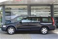 Volvo XC70 - 2.4 D5 AWD GEARTRONIC MOMENTUM LEDER BEKLEDING - 1 - Thumbnail