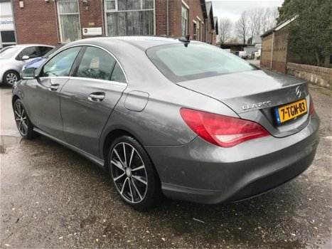 Mercedes-Benz CLA-Klasse - 200 CDI Ambition Automaat * 95.950km / Org. NL Auto / Navigatie / 18