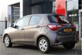 Toyota Yaris - 1.0 VVT-i Energy | Navigatie | Climate control |Safety sense - 1 - Thumbnail