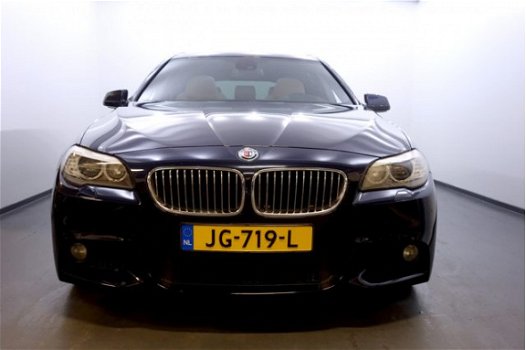 BMW 5-serie Touring - 530d BluePerformance High Executive Pano, Navi, Leer - 1