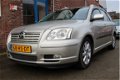 Toyota Avensis Wagon - 1.8 VVTi Linea Luna - 1 - Thumbnail