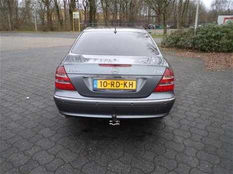 Mercedes-Benz E-klasse - 220 CDI Avantgarde dealer onderhouden - 1