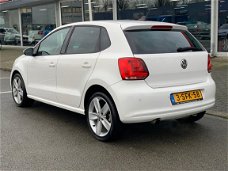 Volkswagen Polo - 1.6 TDI Highline 105PK Xenon|Navi|Clima| Stoelv|Zwarte hemel