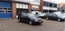 Volkswagen Golf - 1.4-16V Km-Stand met NAP / Onderhoudsboekjes aanwezig / APK 1 Jaar etc