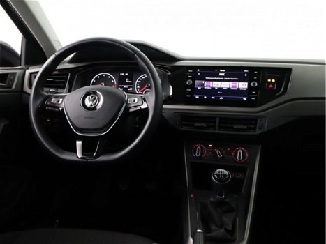 Volkswagen Polo - 1.0 96pk TSI Comfortline | Airco | Navigatie | Bluetooth | Automatische verlichtin - 1