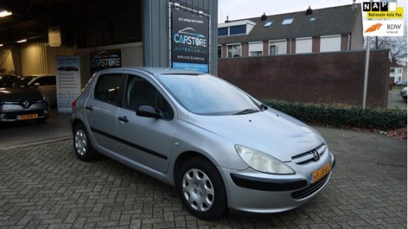 Peugeot 307 - 1.6-16V XR AUTOMAAT/AIRCO/5DRS/NAP - 1