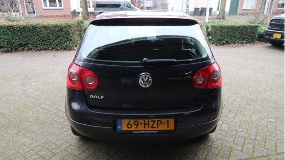 Volkswagen Golf - 1.6 Sportline AIRCO/STOELVERWARMING/NAP - 1