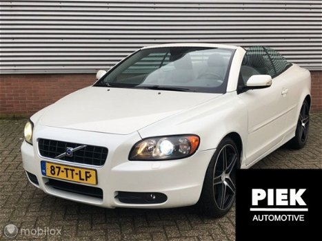 Volvo C70 Convertible - 2.4i Momentum - 1