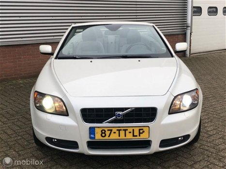 Volvo C70 Convertible - 2.4i Momentum - 1