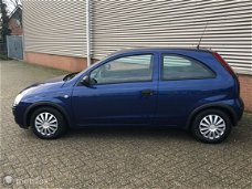 Opel Corsa - 1.0-12V Essentia AIRCO NIEUWSTAAT