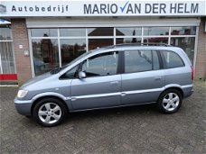 Opel Zafira - 2.2i-16V Design Edition