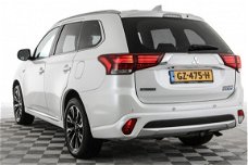 Mitsubishi Outlander - EXCL.BTW*2.0 PHEV instyle | LEDER | TREKHAAK | NAVI -A.S. ZONDAG OPEN