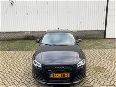 Audi A3 Sportback - 2.0 TDI Attraction Pro Line bomvolle A3 met S3 uitvoering zeer in goede staat