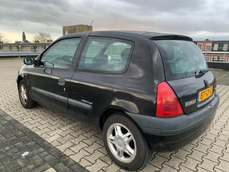 Renault Clio - 1.2-16V Authentique - 1