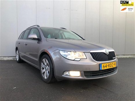 Skoda Superb Combi - 1.6 TDI Greenline Comfort Business Line - 1