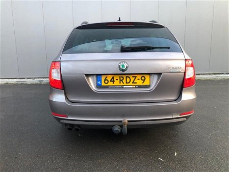 Skoda Superb Combi - 1.6 TDI Greenline Comfort Business Line - 1