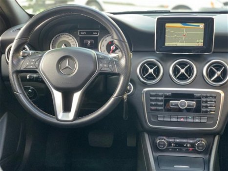 Mercedes-Benz A-klasse - 180 Ambition A180 | Pano | Aut | v.a. €149, 08 p/m - 1