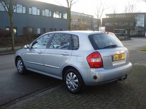 Kia Cerato - 2.0-16V EX - 1