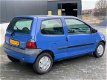 Renault Twingo - 1.2 Benetton Nieuwe apk/N.A.P - 1 - Thumbnail