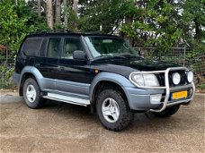 Toyota Land Cruiser - LANDCRUISER 90 3.0 D4-D AUTM 5 Pers