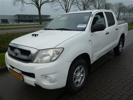 Toyota HiLux - 2.5 d4d 4wd dc - 1