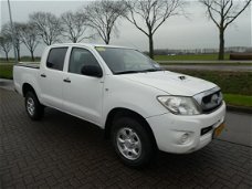 Toyota HiLux - 2.5 d4d 4wd dc