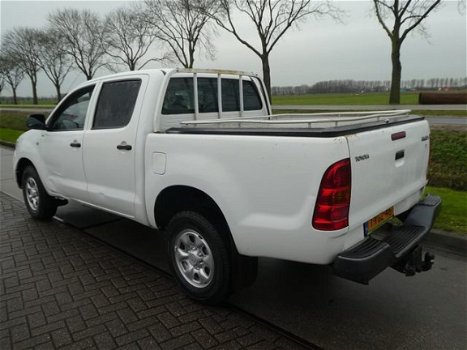 Toyota HiLux - 2.5 d4d 4wd dc - 1