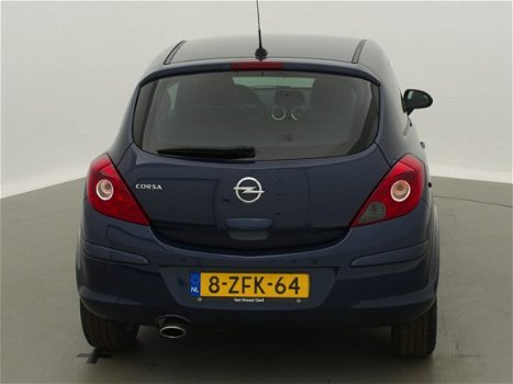 Opel Corsa - 1.4 100pk 3d BlitZ | Navi | Clima | LM | Sensoren - 1