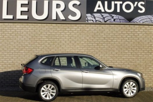 BMW X1 - SDRIVE18I EXECUTIVE ORGINEEL NED./Navi/Ecc/Ccr/ 93554 Km - 1