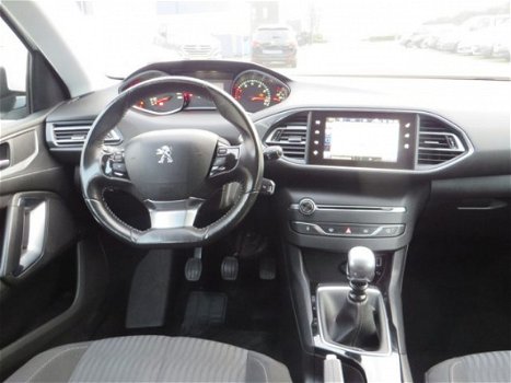 Peugeot 308 - 1.6 THP Allure 125 pk Navigatie - 1