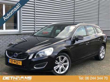 Volvo V60 - 2.0 D3 Summum Automaat / Xenon / Leer - 1