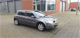 Renault Mégane - 1.6-16V Dynamique Comfort Bj 2004 - 1 - Thumbnail