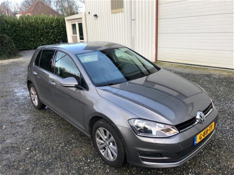 Volkswagen Golf - 1.2 TSI 110pk Connected SR DSG AUTOMAAT - 1