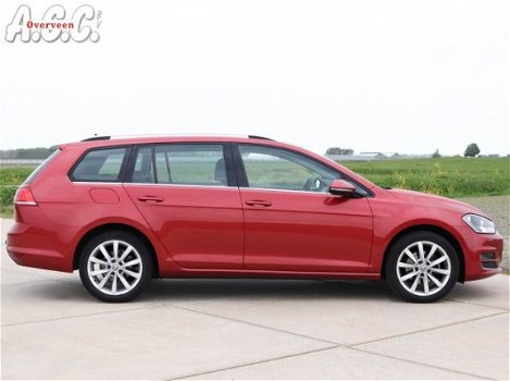 Volkswagen Golf Variant - 1.6 TDi AUTOMAAT Leer Trekhaak Navi ECC - 1