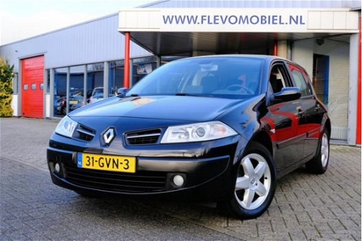 Renault Mégane - 1.6-16V Business Line Navi/Clima/LMV - 1