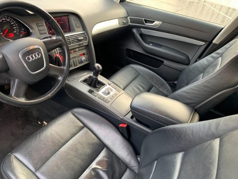 Audi A6 - 2.4 Pro Line - 1