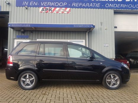 Opel Zafira - 2.2 Direct *Automaat/Climate Control/Cruise/Trekhaak/PDC - 1