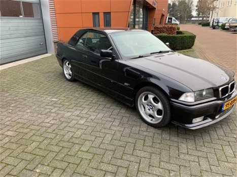 BMW 3-serie Cabrio - 318i - 1