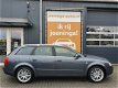 Audi A4 Avant - 2.0 met Climate control en Trekhaak - 1 - Thumbnail