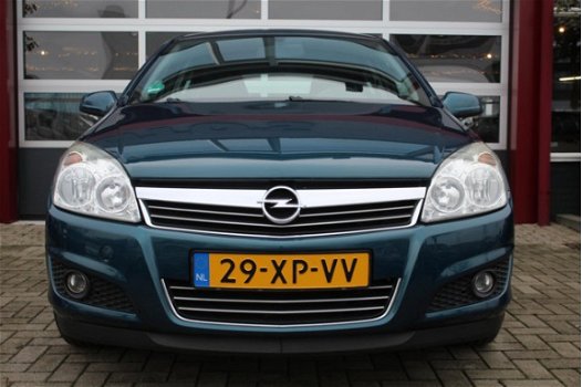 Opel Astra - 1.6 Temptation | Airco | Cruise control | Elektrische ramen | NAP | APK | - 1
