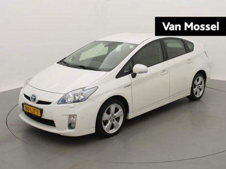 Toyota Prius - 1.8 Full Hybrid 136PK Aut. (LEDER/NAVI/HUD/STOELVER) - 1