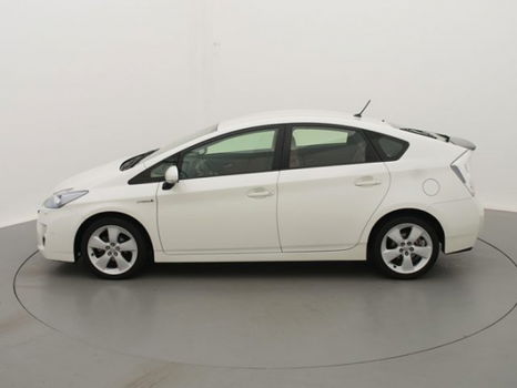 Toyota Prius - 1.8 Full Hybrid 136PK Aut. (LEDER/NAVI/HUD/STOELVER) - 1