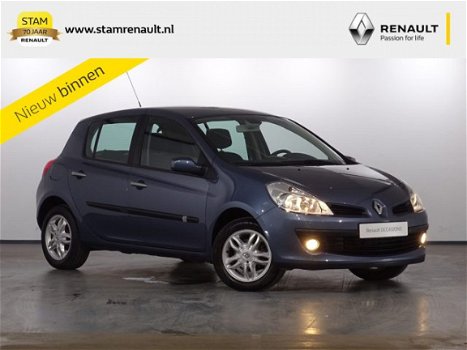 Renault Clio - 1.2 16v Dynamique Climate, Cruise, 15'' Lichtm. velg - 1