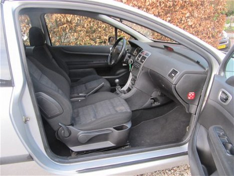 Peugeot 307 - 1.4-16V XS - 1