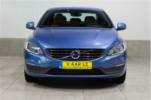 Volvo S60 - 2.0 T3 Leder Parkeercamera Navigatie 152pk - 1