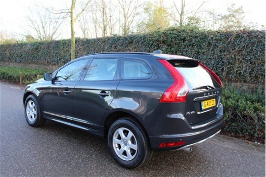 Volvo XC60 - 2.0 D3 FWD 150PK | CLIMA | NAVI | STOELVERWARMING - 1