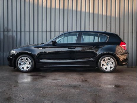 BMW 1-serie - 116i, 5 Drs, Business Line, PDC V+A, Xenon, Goed Onderhouden, Black-Edition - 1