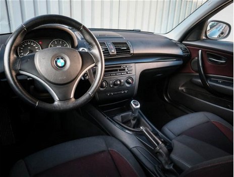 BMW 1-serie - 116i, 5 Drs, Business Line, PDC V+A, Xenon, Goed Onderhouden, Black-Edition - 1